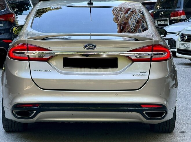 Ford Fusion (North America)-6