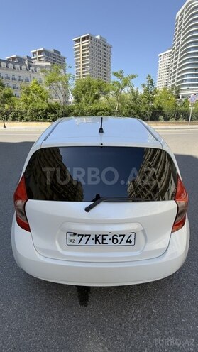 Nissan Note-5