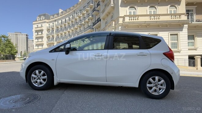 Nissan Note-13