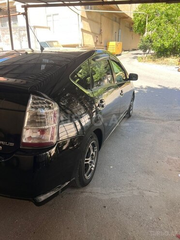 Toyota Prius-6