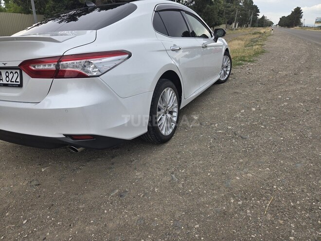 Toyota Camry-4