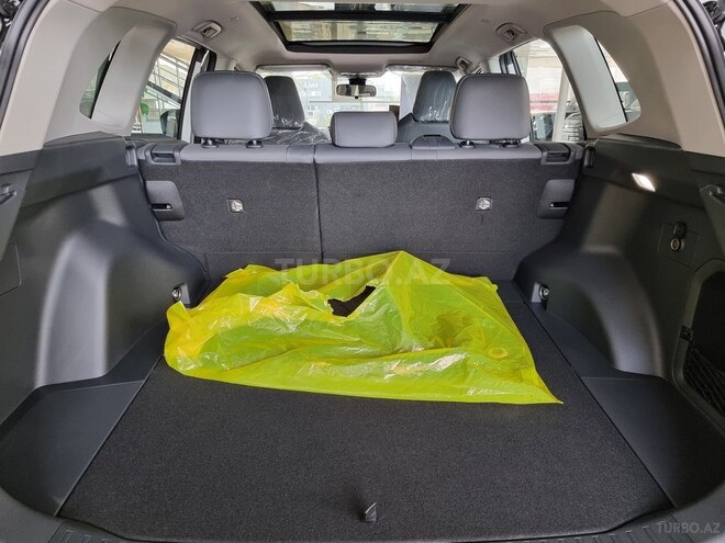 Toyota RAV4-26
