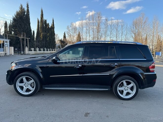 Mercedes GL 500 4MATIC-6