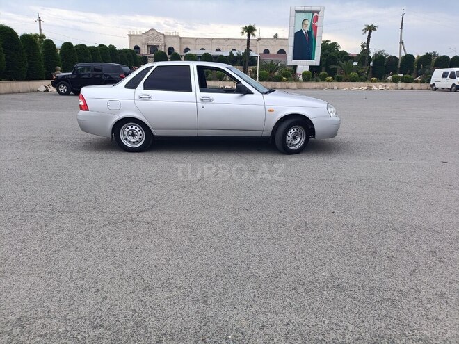 LADA (VAZ) Priora-4