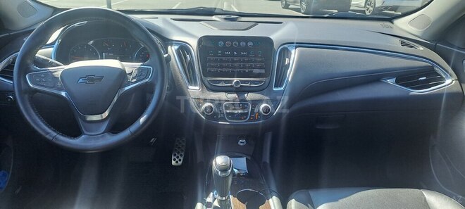 Chevrolet Malibu-12