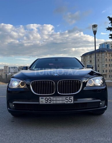 BMW 740-1