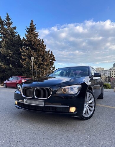 BMW 740-4