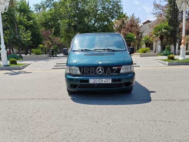 Mercedes Vito 112 CDI-1