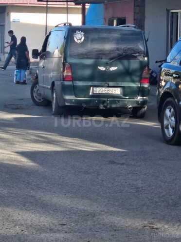 Mercedes Vito 112 CDI-6