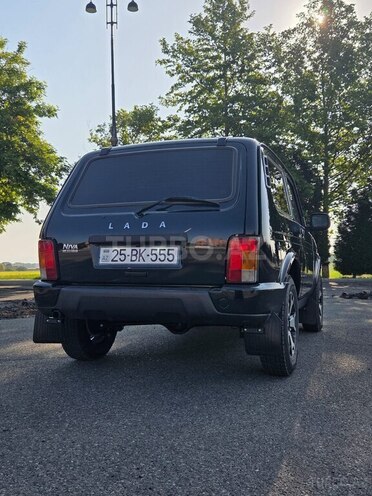LADA (VAZ) Niva-8