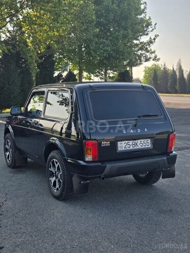 LADA (VAZ) Niva-9