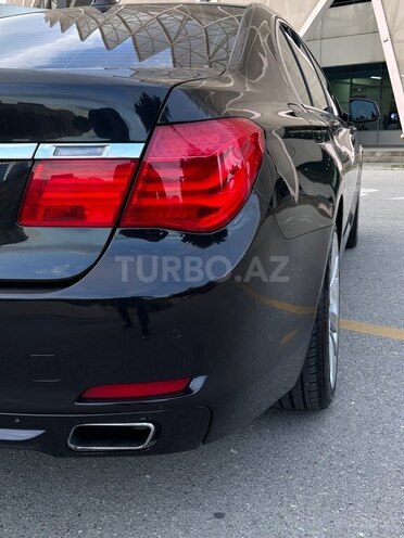 BMW 740-20