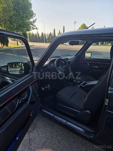 LADA (VAZ) Niva-17
