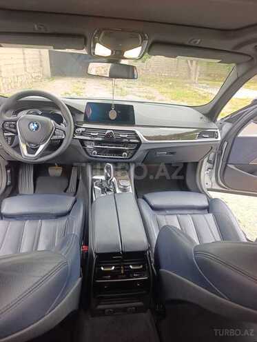 BMW 530-2