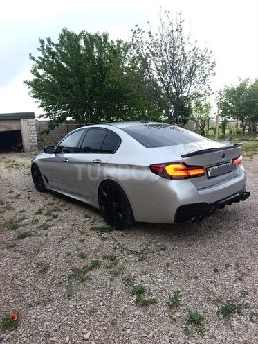 BMW 530-4