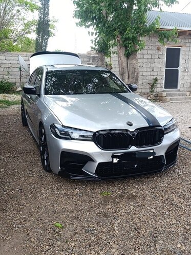BMW 530-10