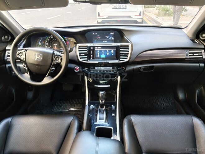 Honda Accord-6