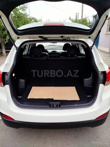 Hyundai ix35-15