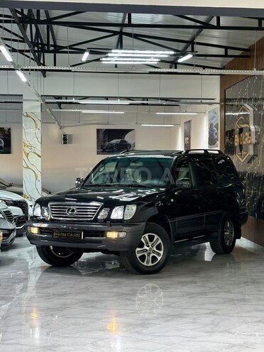 Lexus LX 470-4