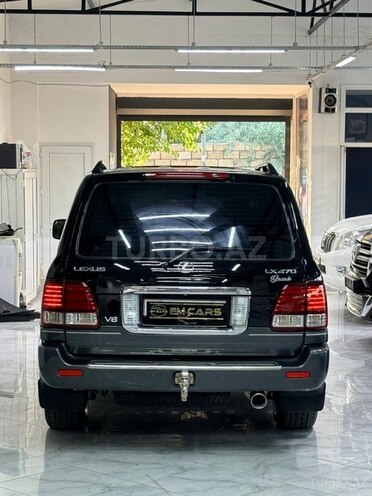 Lexus LX 470-14