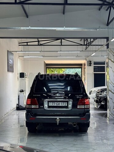 Lexus LX 470-17