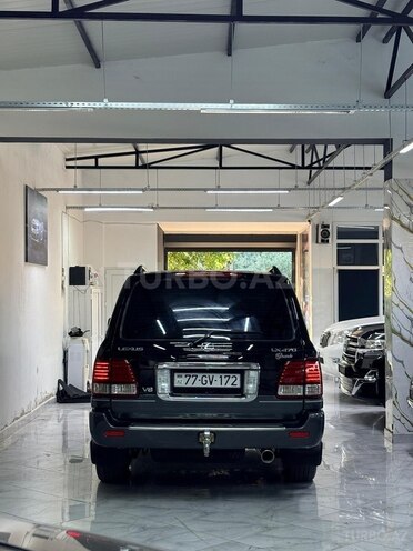 Lexus LX 470-20