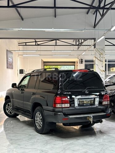 Lexus LX 470-25