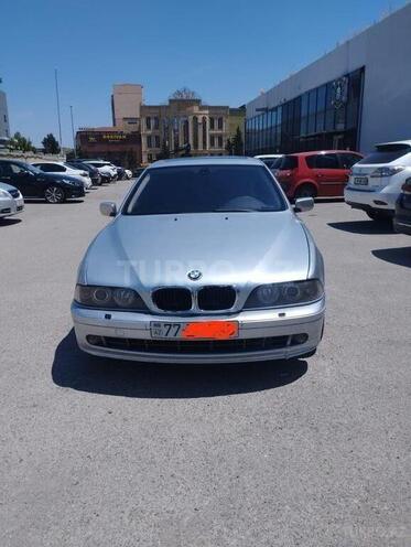 BMW 528-1
