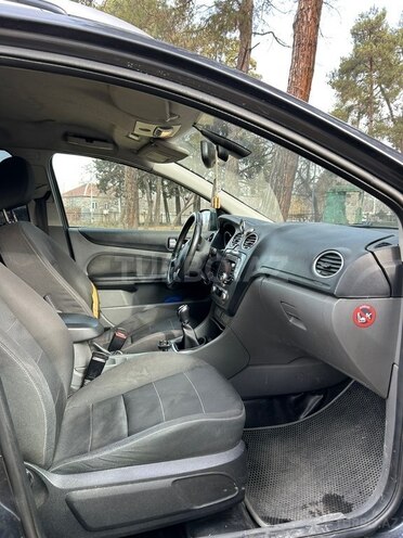 Ford Focus-3