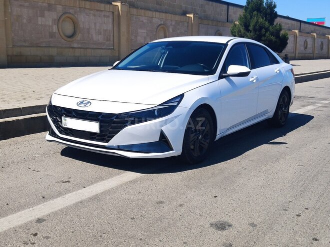 Hyundai Elantra-5