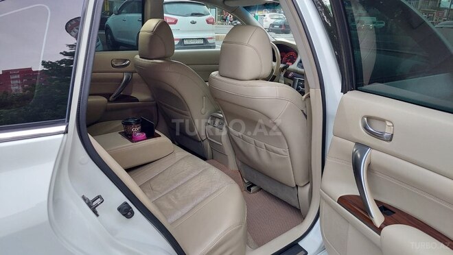 Nissan Teana-12