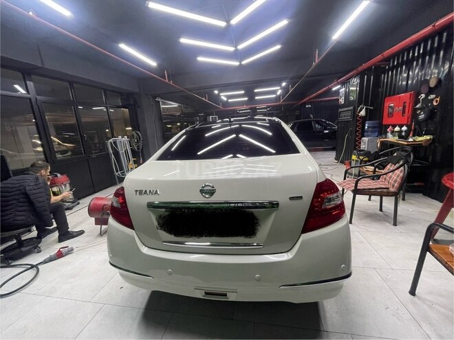 Nissan Teana-4