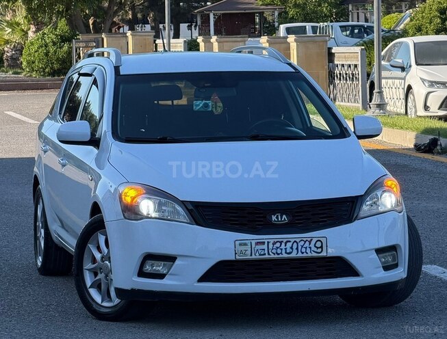 Kia Ceed SW-3
