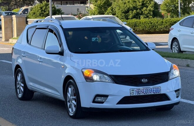 Kia Ceed SW-7