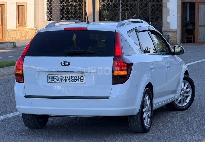 Kia Ceed SW-10