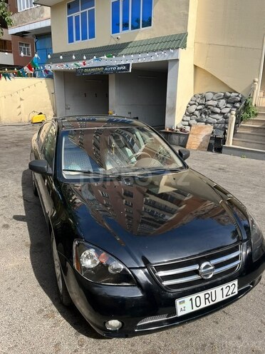 Nissan Altima-3