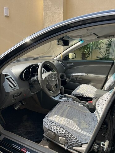 Nissan Altima-7