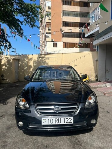 Nissan Altima-2