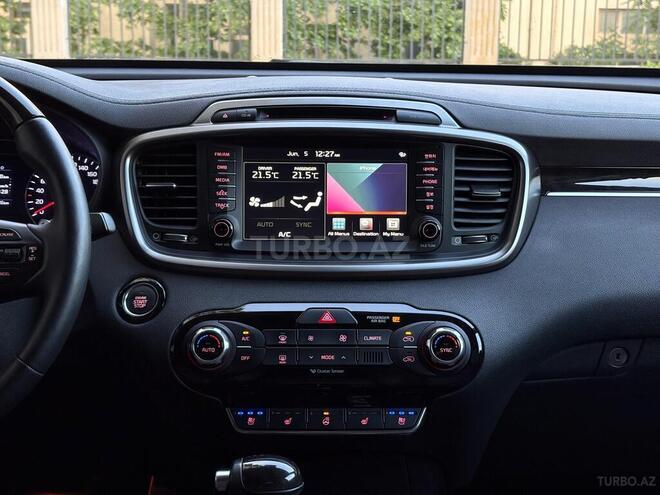 Kia Sorento-3