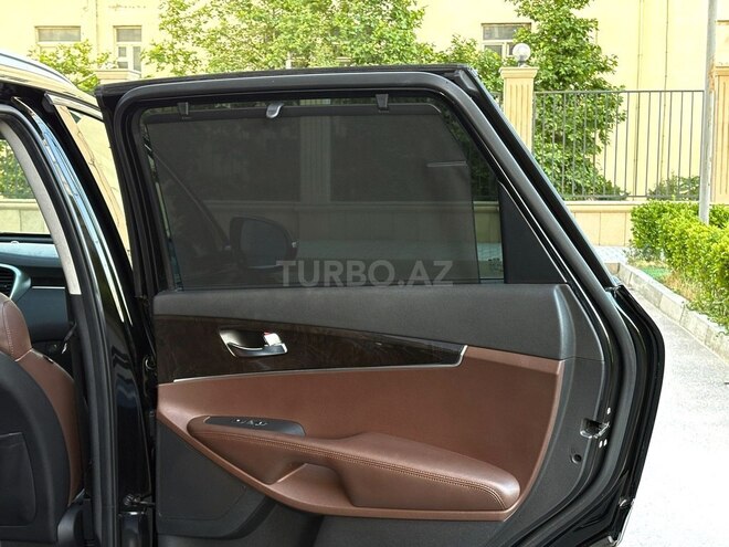 Kia Sorento-17