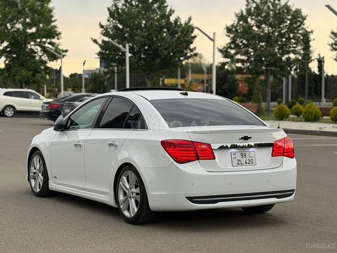 Chevrolet Cruze-4