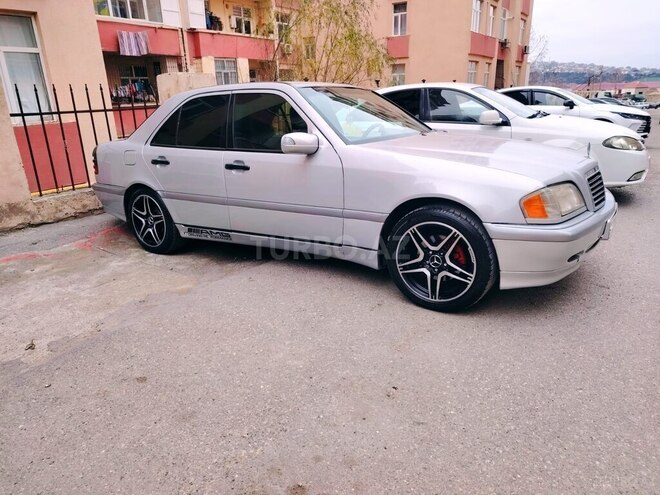 Mercedes C 240-4