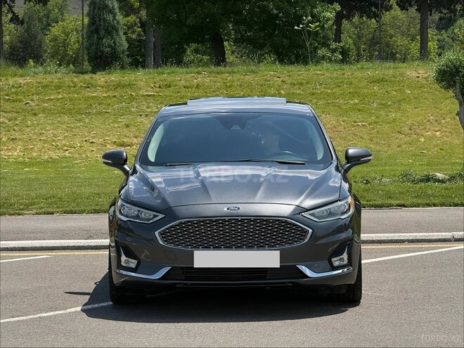 Ford Fusion (North America)-1