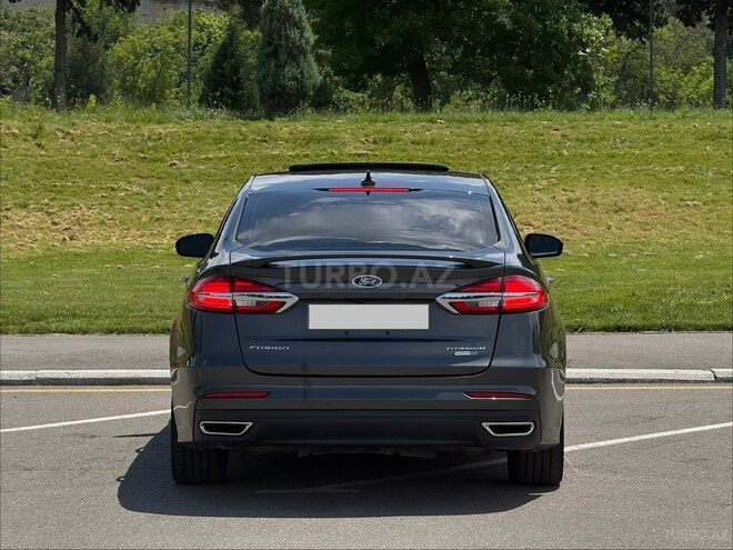Ford Fusion (North America)-4