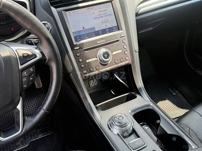 Ford Fusion (North America)-15