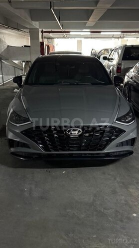 Hyundai Sonata-1