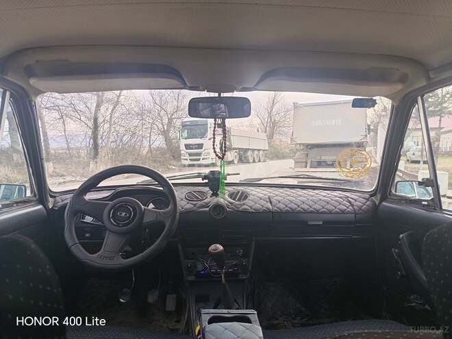 LADA (VAZ) 2106-5