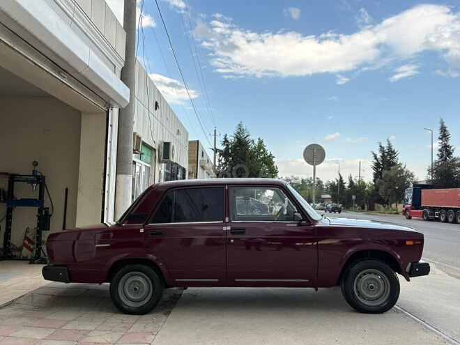 LADA (VAZ) 2107-3