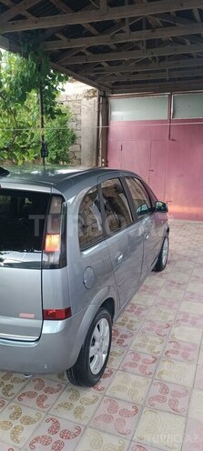 Opel Meriva-11