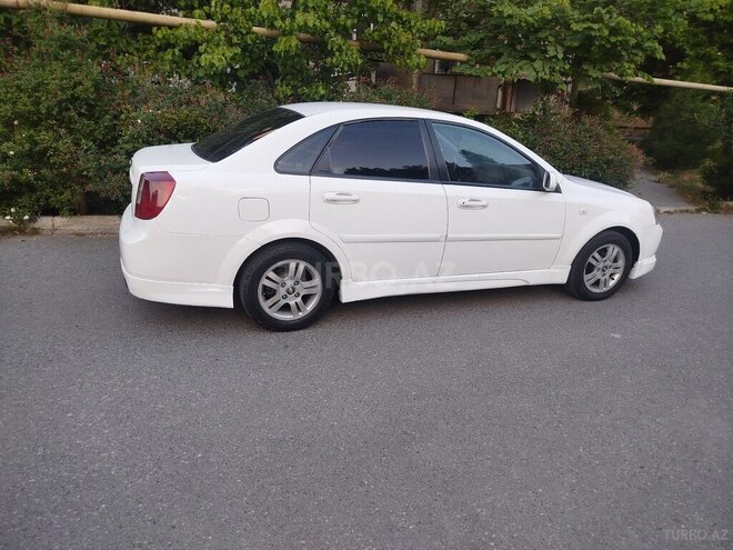 Chevrolet Lacetti-3